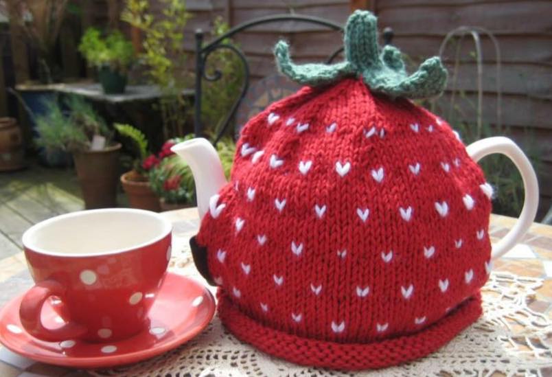 crochet teapot cover 13