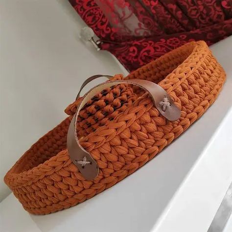 crochet tray using cord yarn 2