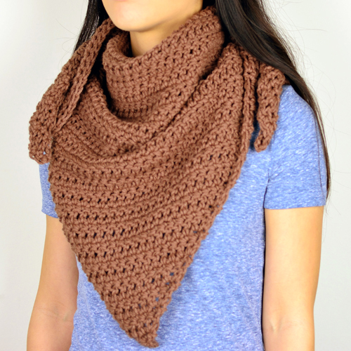 crochet triangular scarve 1