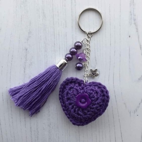 crochet valentines day keychain ideas
