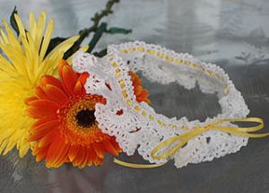 crochet wedding garters 3