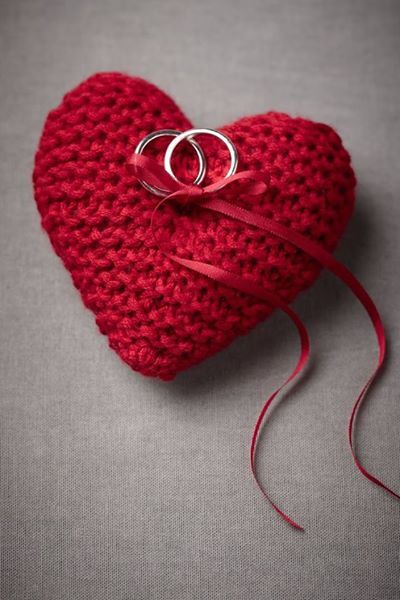 crochet wedding ring holder ideas 4