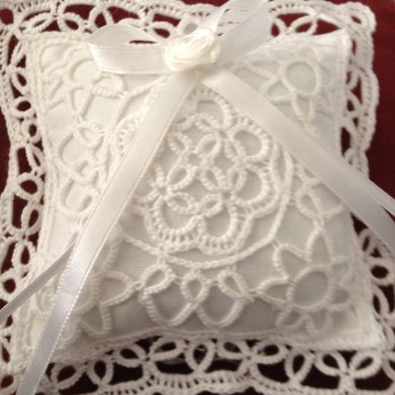crochet wedding ring holder ideas 9