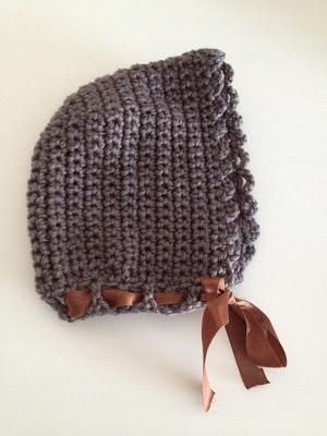 crocheted bonnet for a newborn 1 2