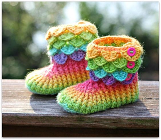 crocodile stitch crochet boots 1