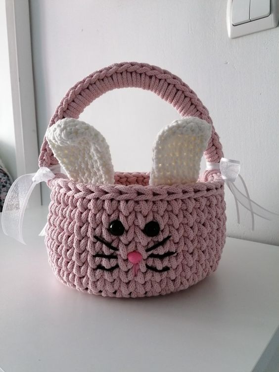 cute easter bunny basket crochet 6