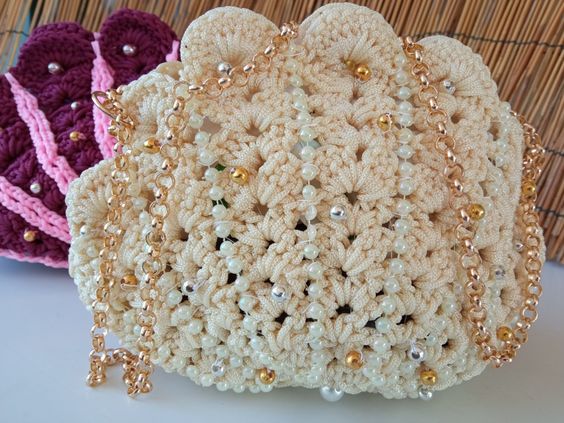 diy crochet sea shell bag 5