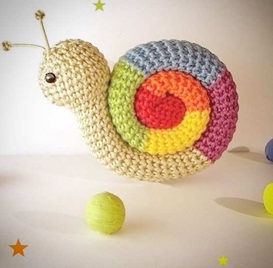 diy crochet snail 1