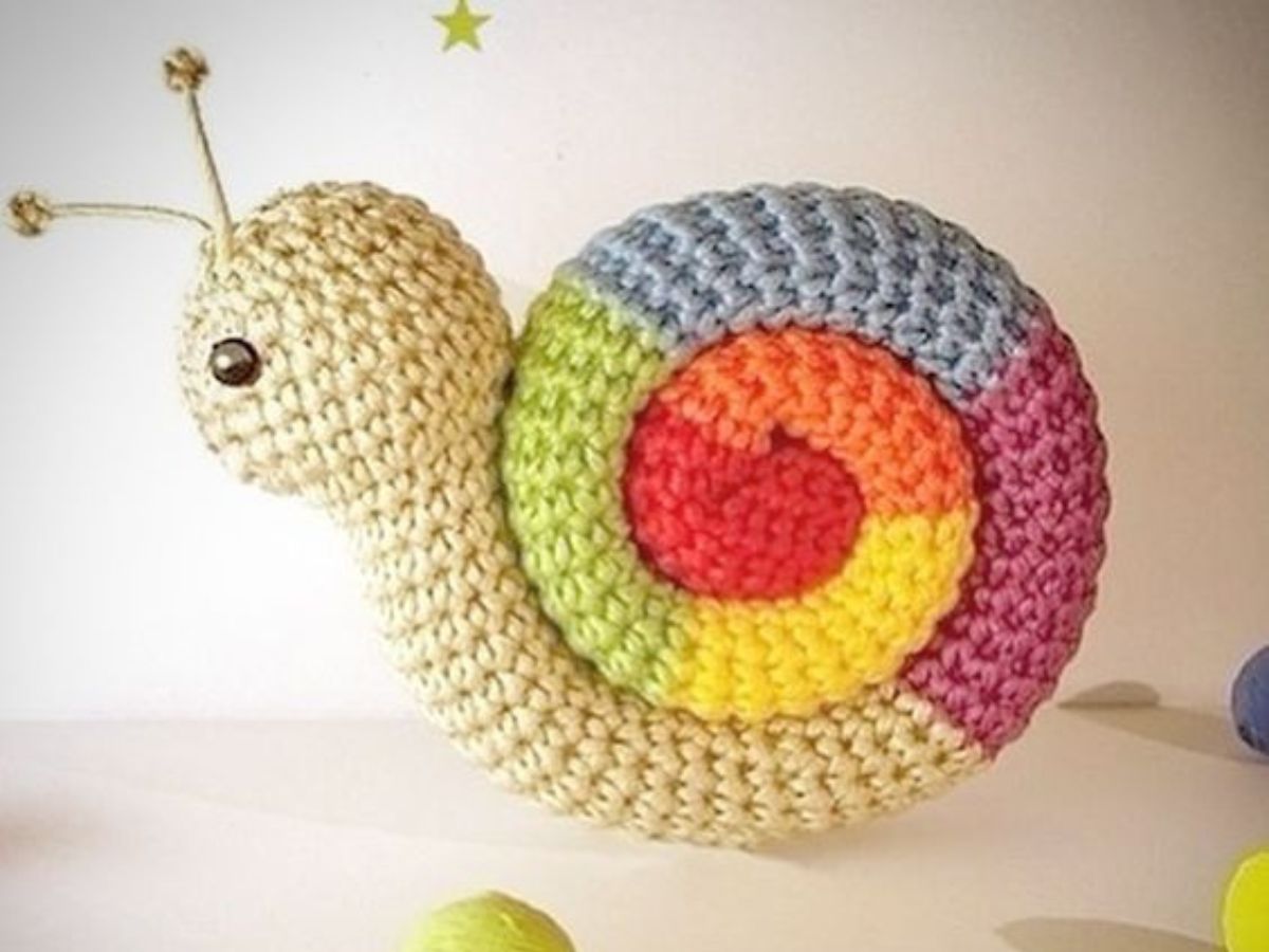 diy crochet snail amigurumi free pattern 2