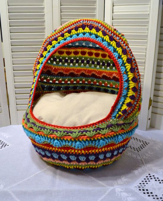 dog bed free crochet pattern and ideas 4