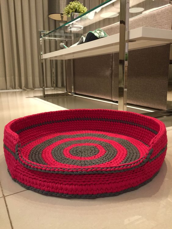 dog bed free crochet pattern and ideas 9