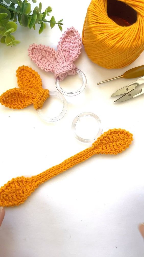 easter bunny crochet napkin ring 6