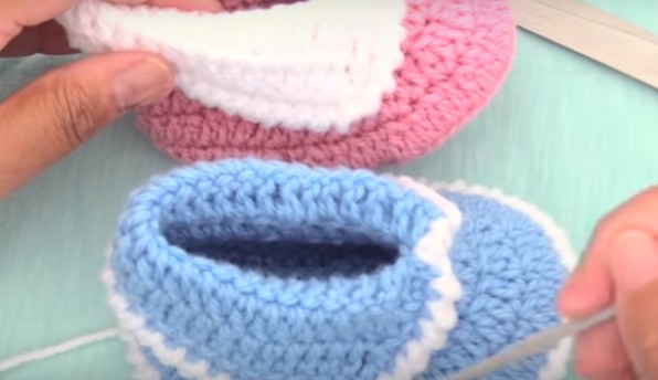 easy crochet baby shoes step by step 6
