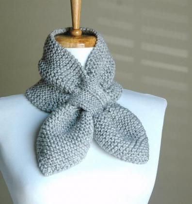 easy keyhole knit scarf for beginners 7