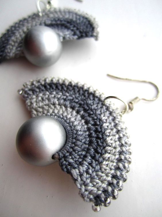 fan crochet earrings