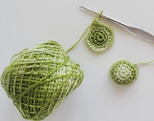 flower crochet a step by step guide 1