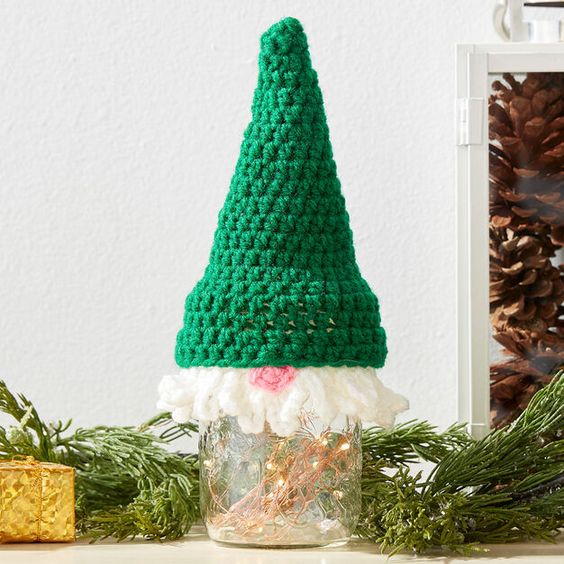 glass jars decorated with crochet for christmas 8
