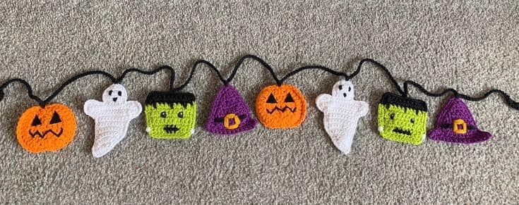 halloween crochet chain 2