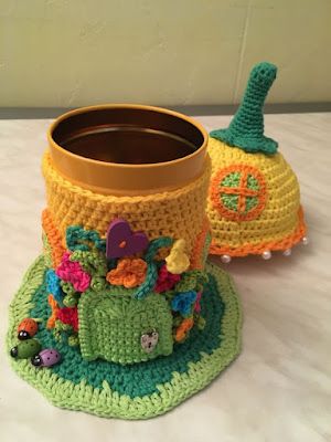 houses made in crochet ideas and video 8