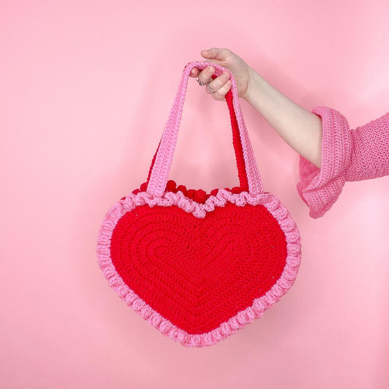 how to crochet a heart purse 7