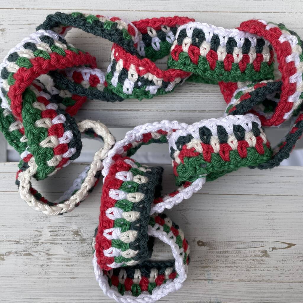 how to crochet chains for christmas 4