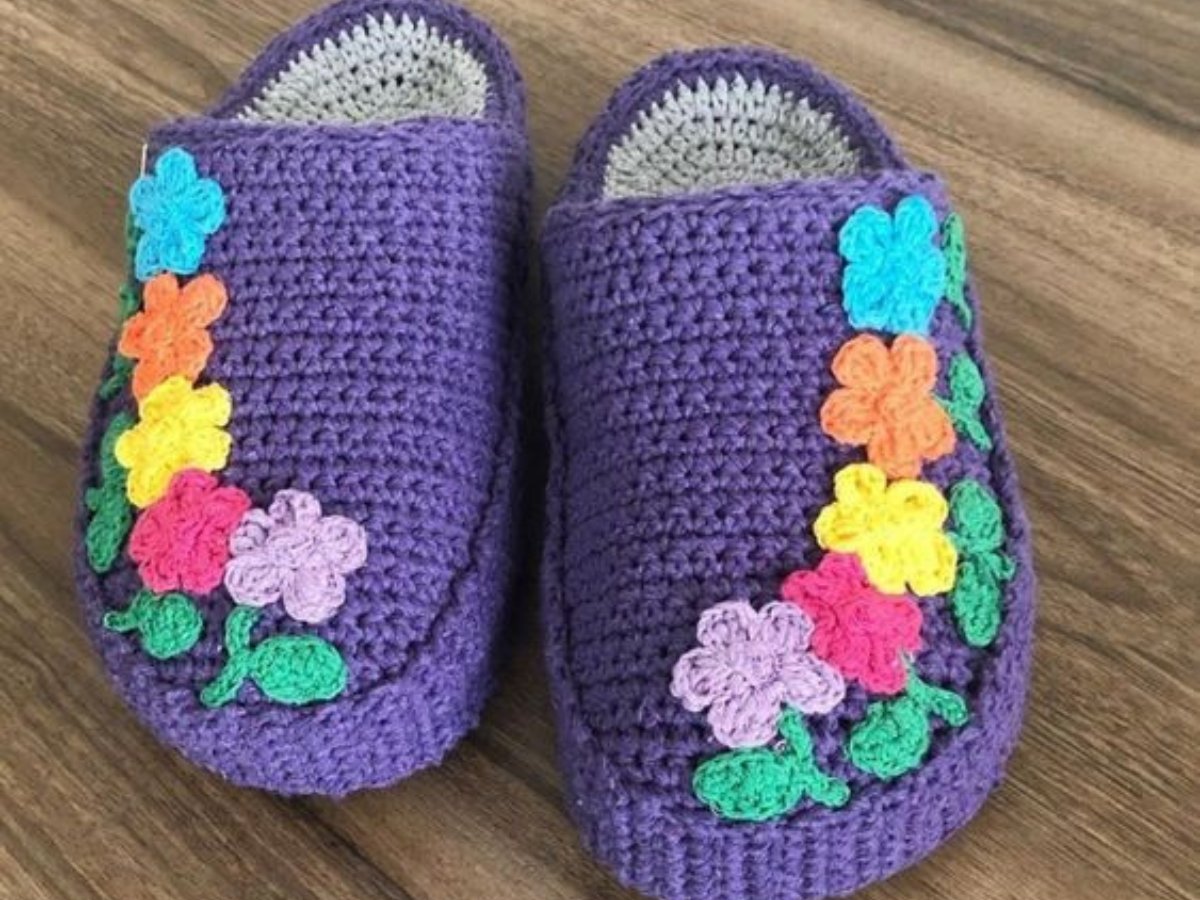 how to crochet crocs slippers