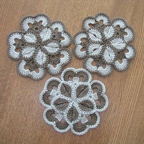 how to crochet flower hot pad 8