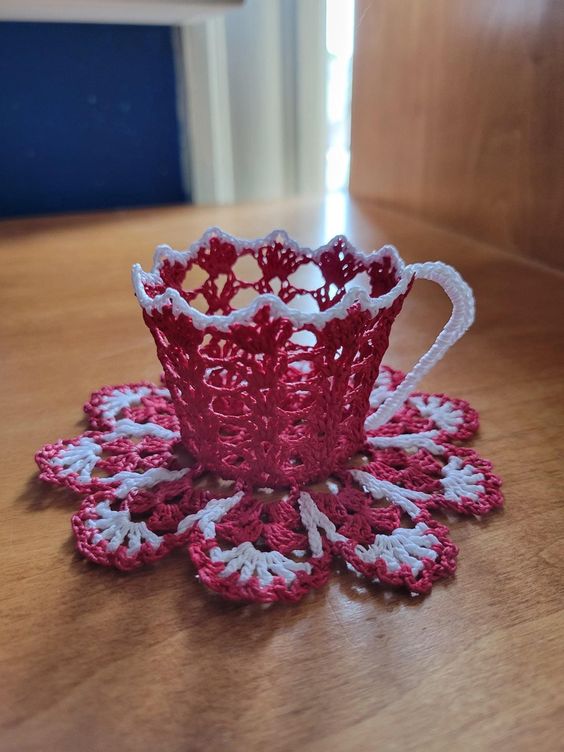 how to make a crochet teacup 4