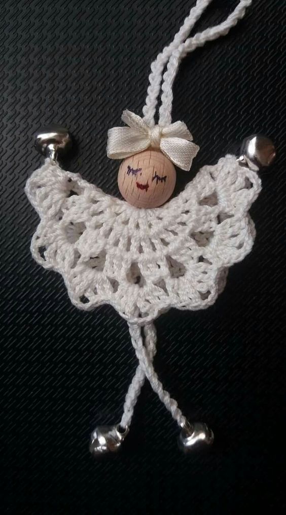 how to make a super easy crochet angel 3
