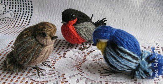 how to make a yarn bird 6