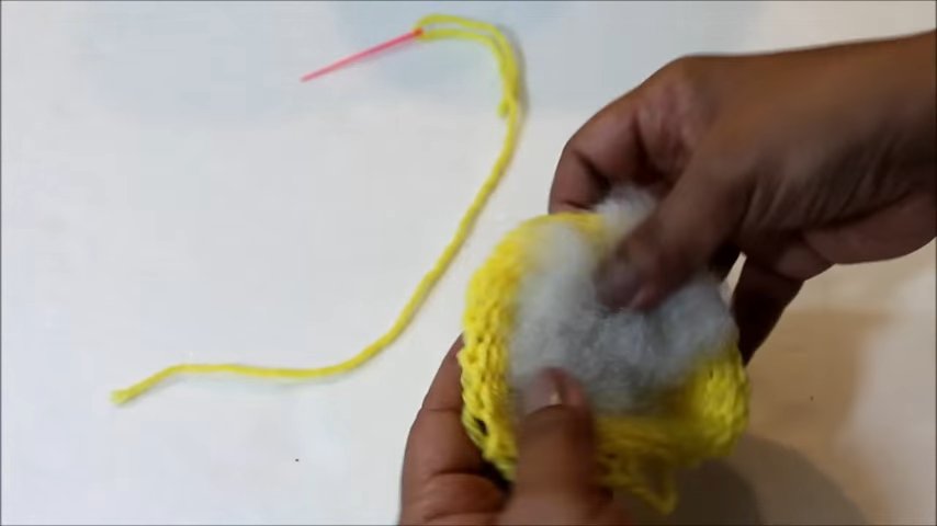 how to weave a kitten with a loom 8