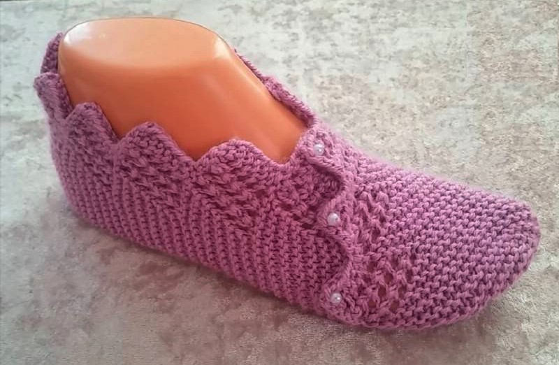 knitted ankle boots with buttons 7