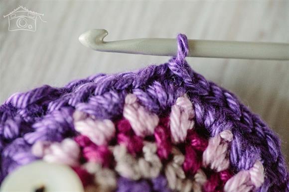 learn how to make a beautiful crochet owl keychain 13
