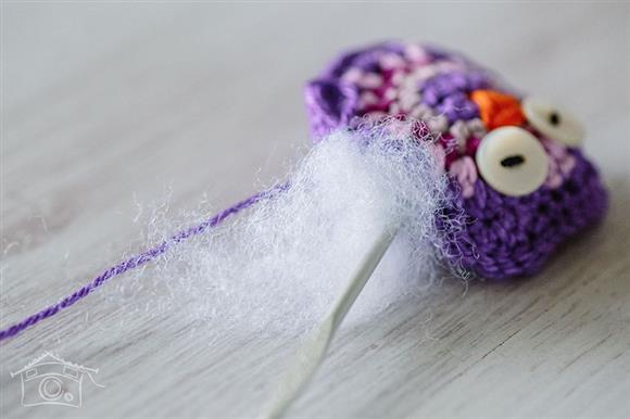 learn how to make a beautiful crochet owl keychain 14