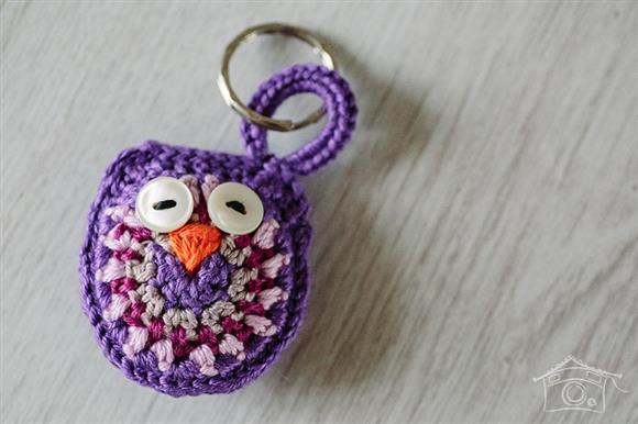 learn how to make a beautiful crochet owl keychain 20