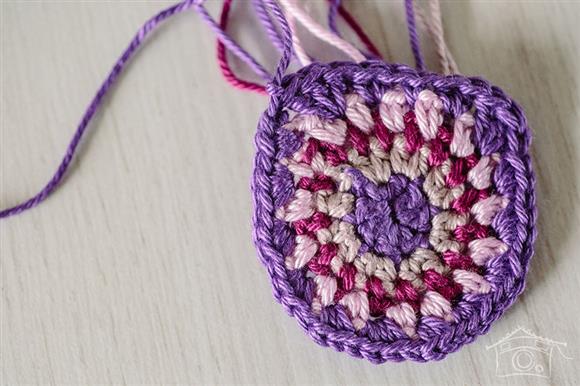 learn how to make a beautiful crochet owl keychain 6