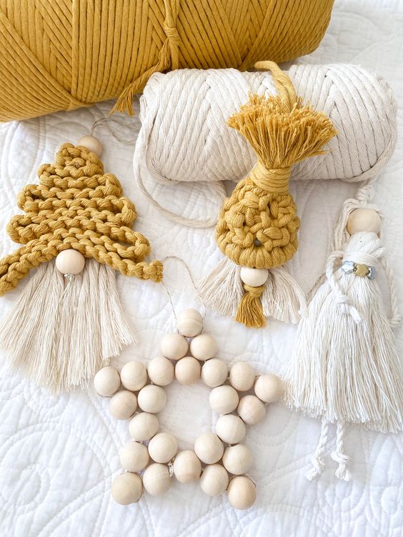 macrame christmas ornament ideas 7