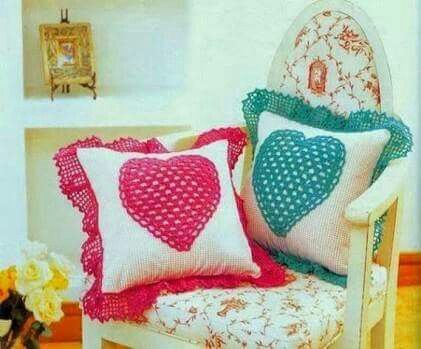 pillows decorated with crochet 13