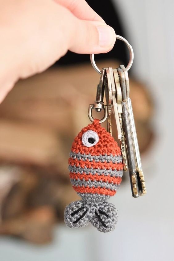 sea creature keychain crochet pattern 1