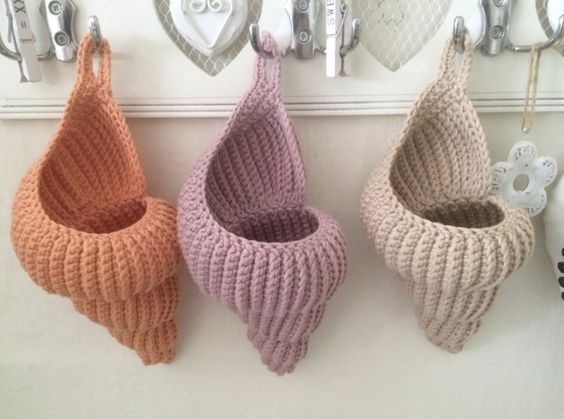 shells made from crochet graphics and ideas 9
