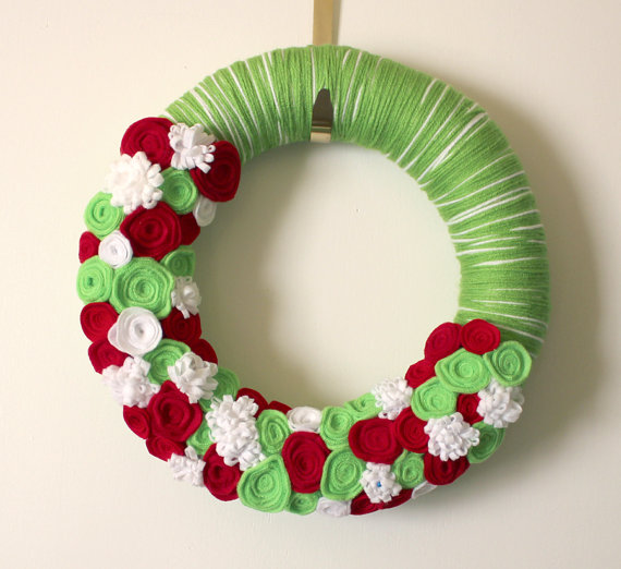 yarn wrapped christmas wreath 5